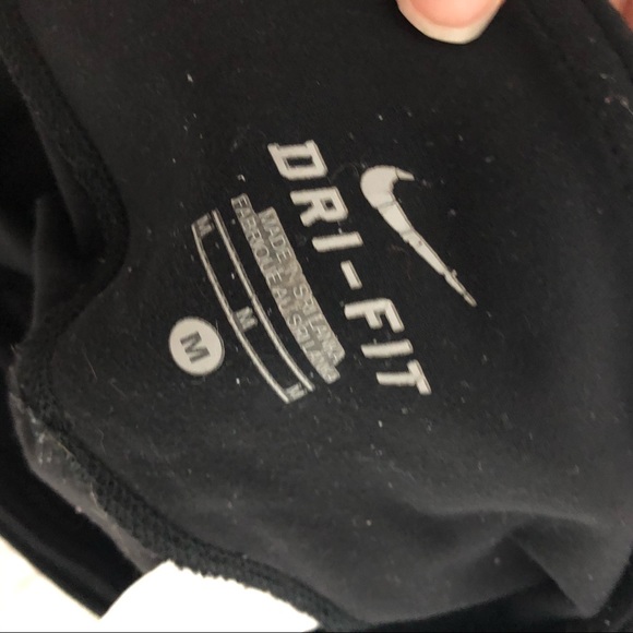 Nike Women’s Legend Dri-fit Capri Pants - Picture 12 of 13